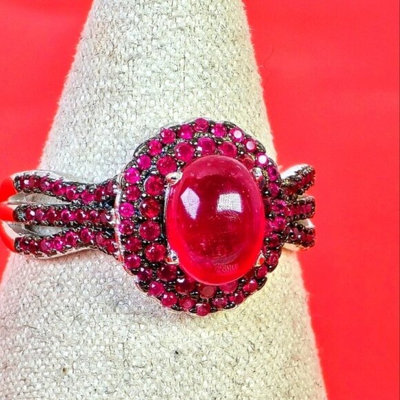 925 Sterling Silver Ring with Natural Ruby 8x6mm. - Picture 4 of 10